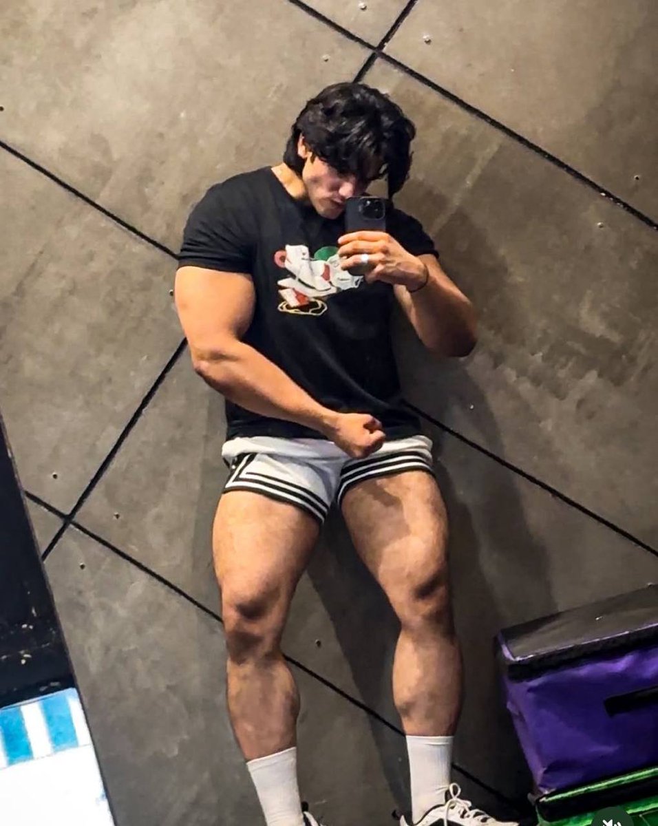 CelebiesBuzz tweet media