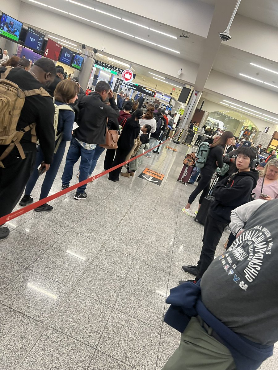 HARRISFAULKNER tweet media