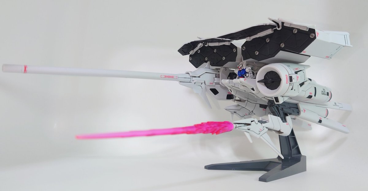 [HG メカニクス 1/550 RX-78GP03 デンドロビウム]
ステイメンを含めてきっちり塗り分けて、デカールを貼って仕上げてます。
小さいですけどとても気に入っています。
#ガンプラ好きと繋がりたい
#プラモデルライフ 