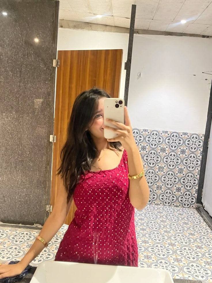 Chand ✨ tweet media