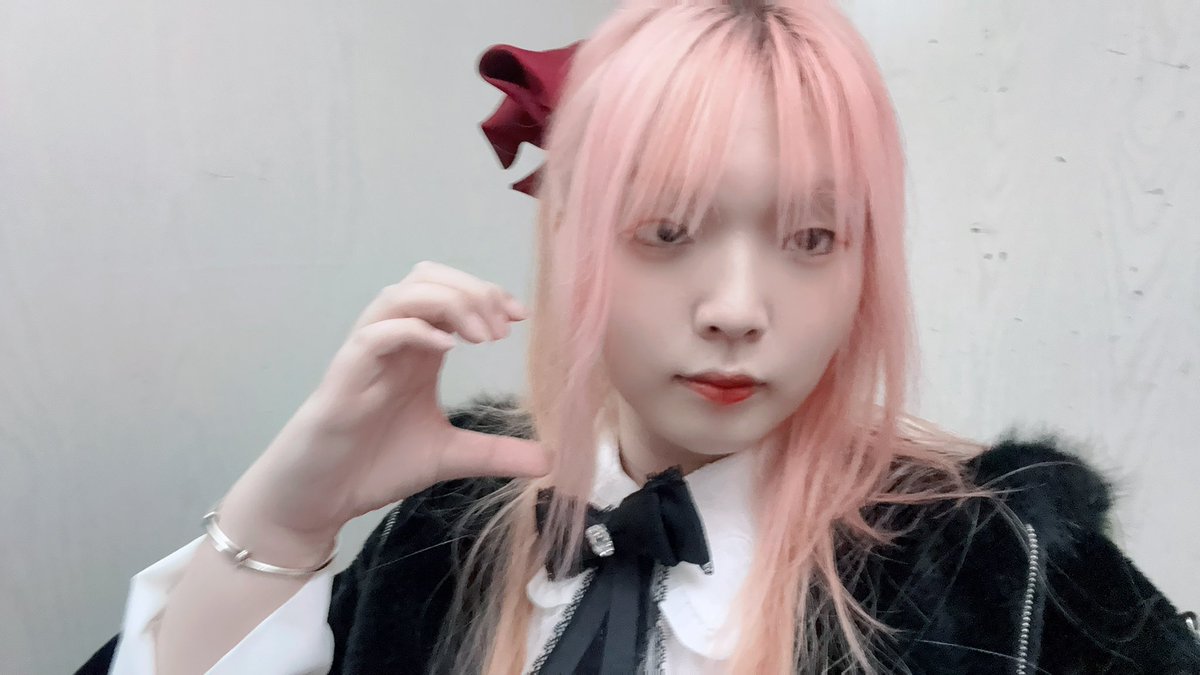 ✞ʚ右美沙芬重度依赖ɞ✟ tweet media