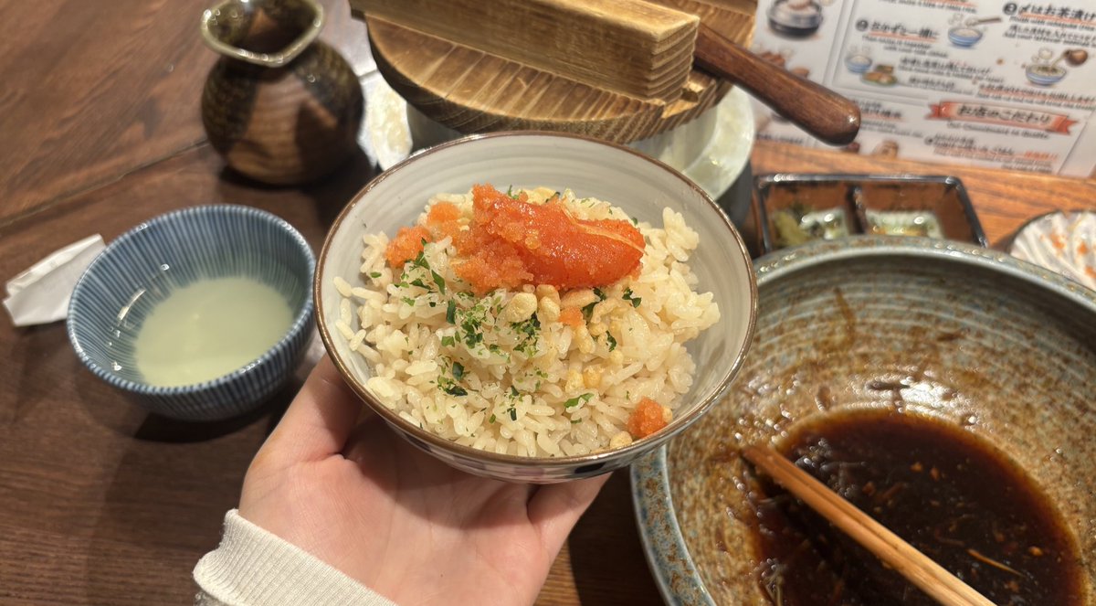 ずっと気になってた炊きたてご飯の定食屋さん✨