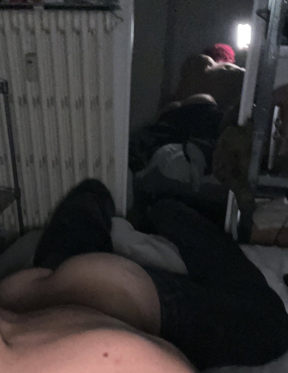 ★★★ tweet media