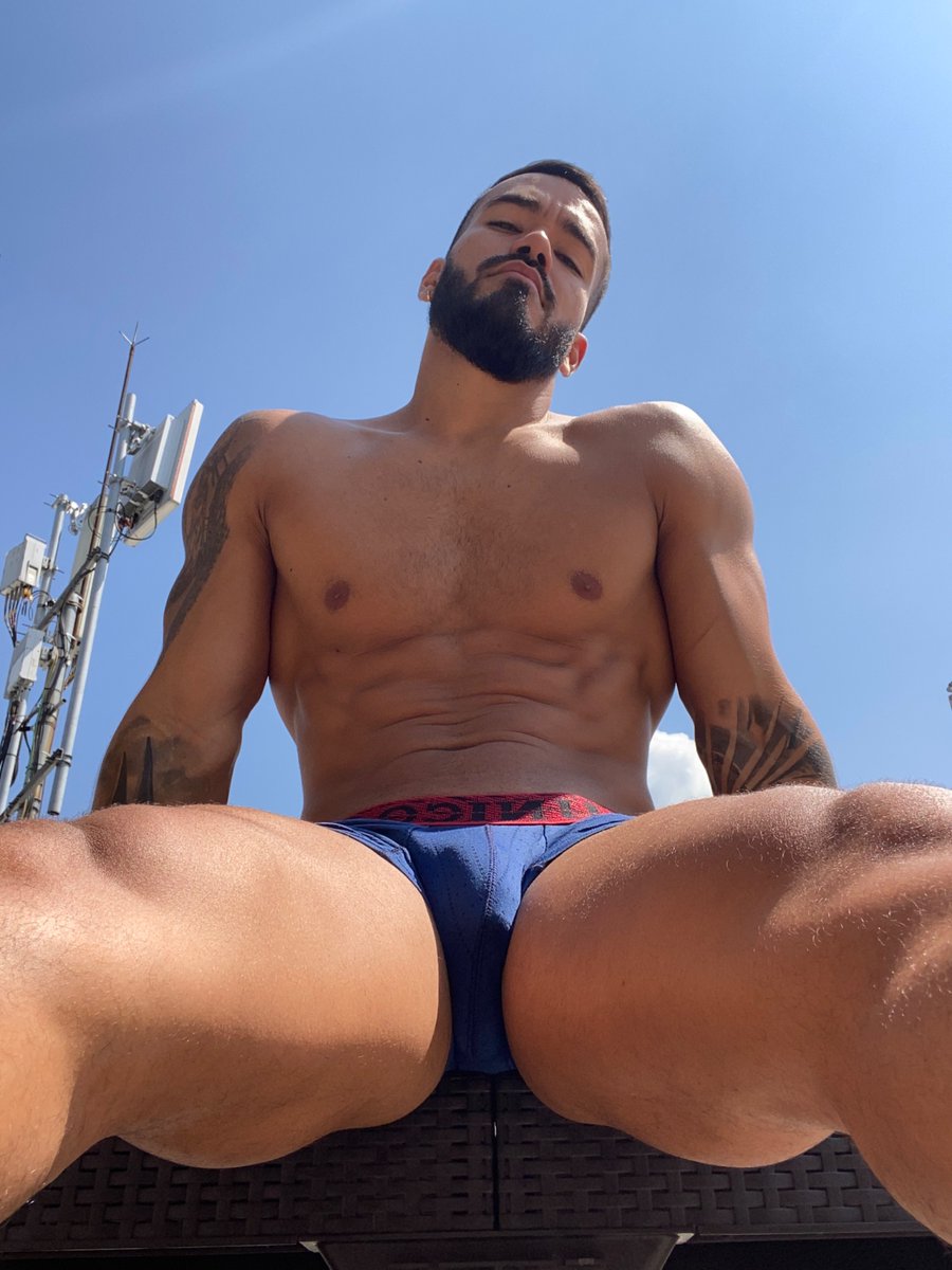 Alex Martínez tweet media