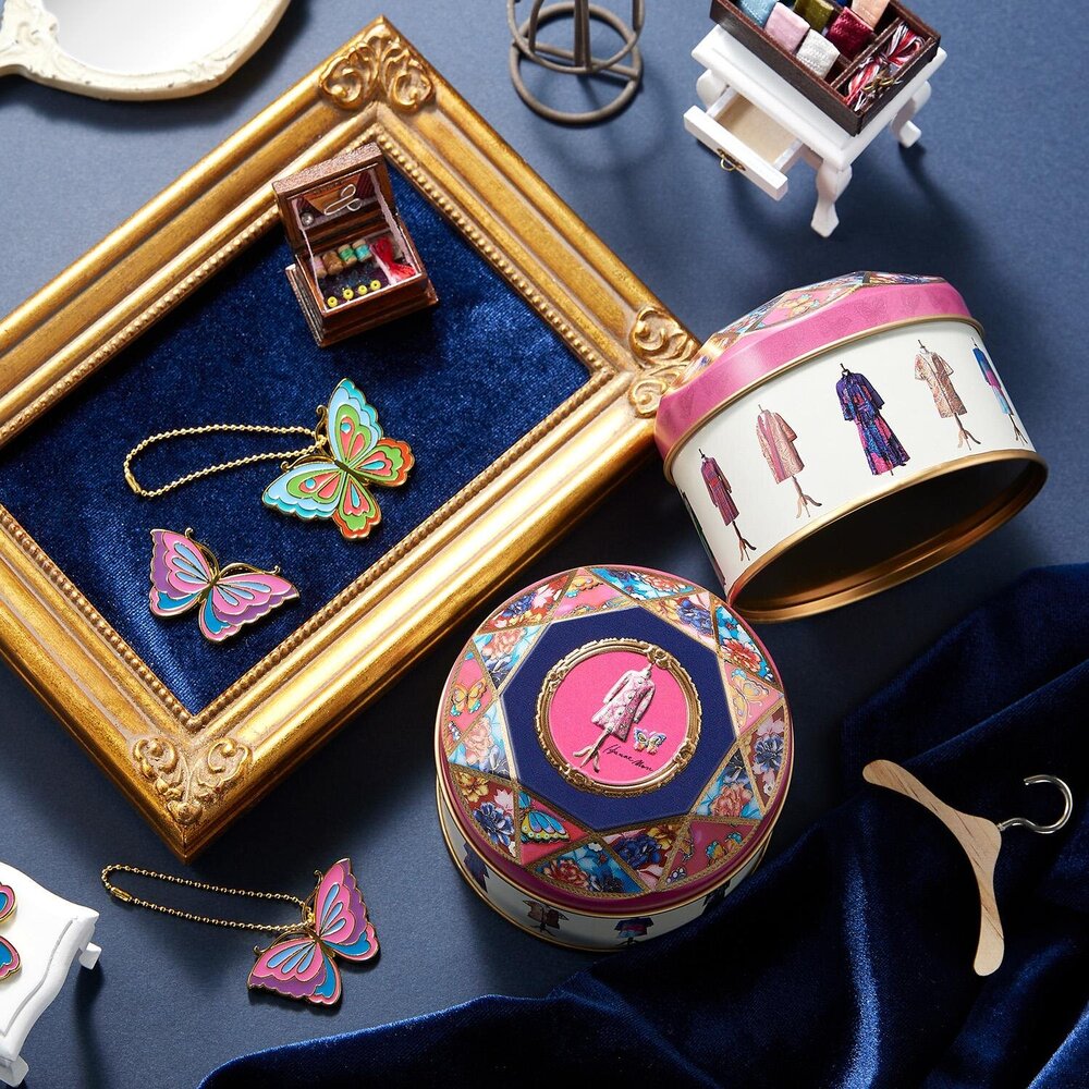 Fashion Press tweet media