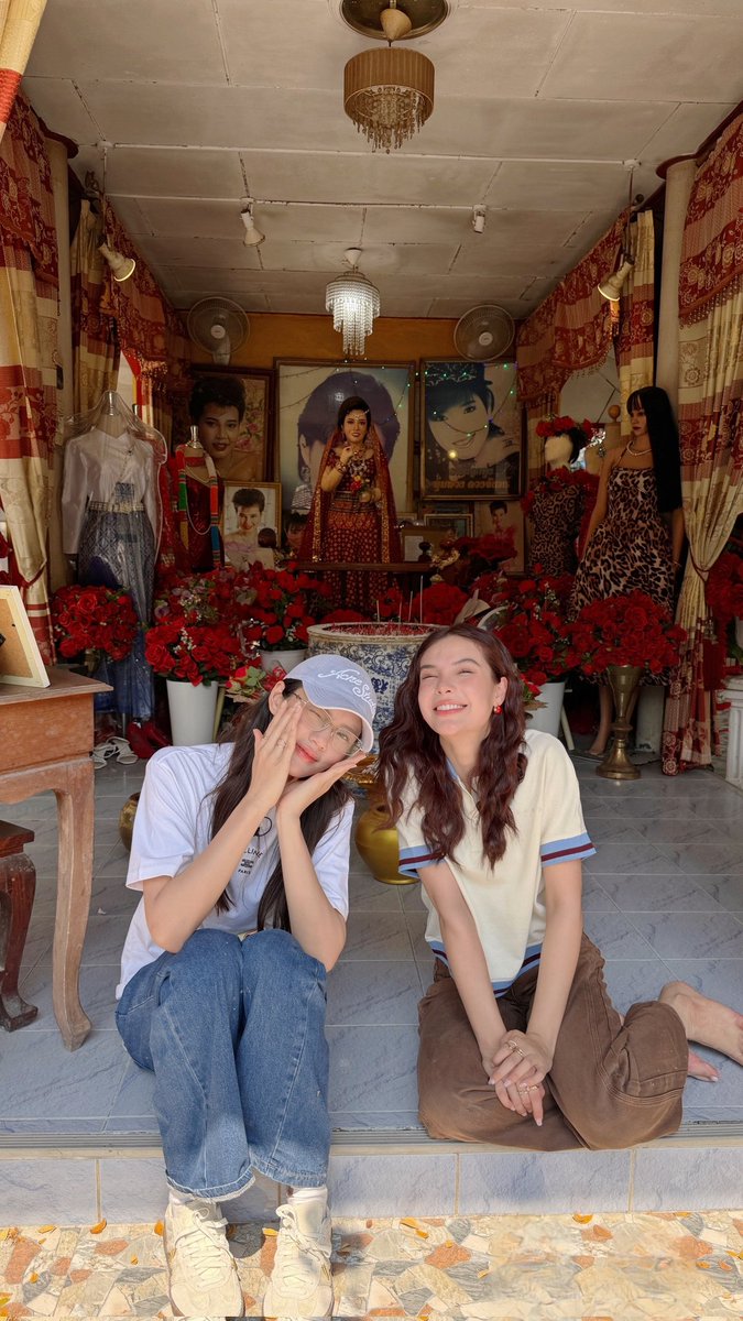 Hometown Romance tweet media