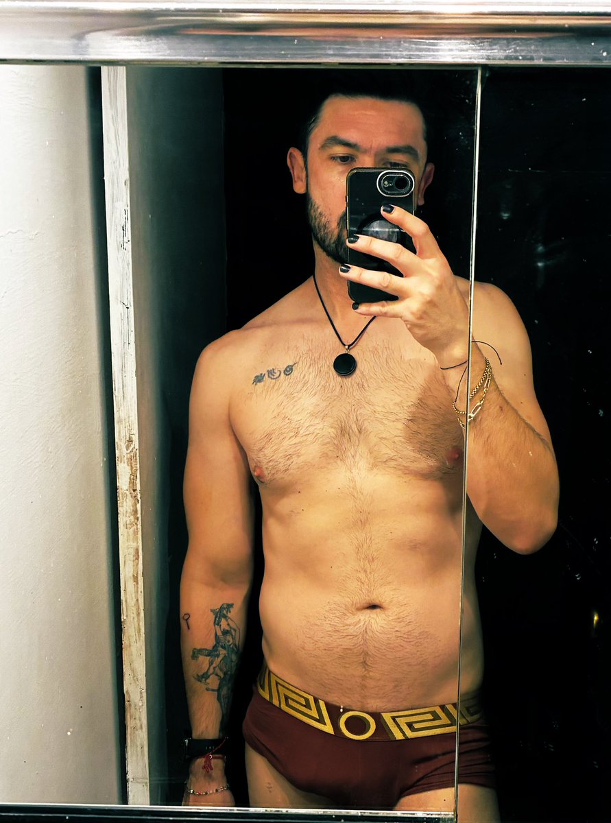 Feno Barbie Doll tweet media