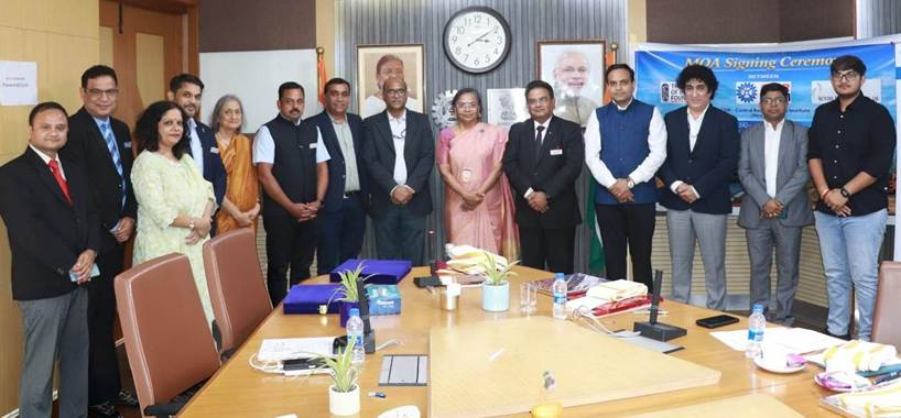 PIB_India's tweet image. Turning Foundry Waste into Roads: #CSIR-Central Road Research Institute (CSIR-CRRI), Institute of Indian Foundrymen (IIF), and Suyog Elements join hands for sustainable infrastructure

The partnership aims to develop and facilitate innovative, sustainable, and scalable solutions