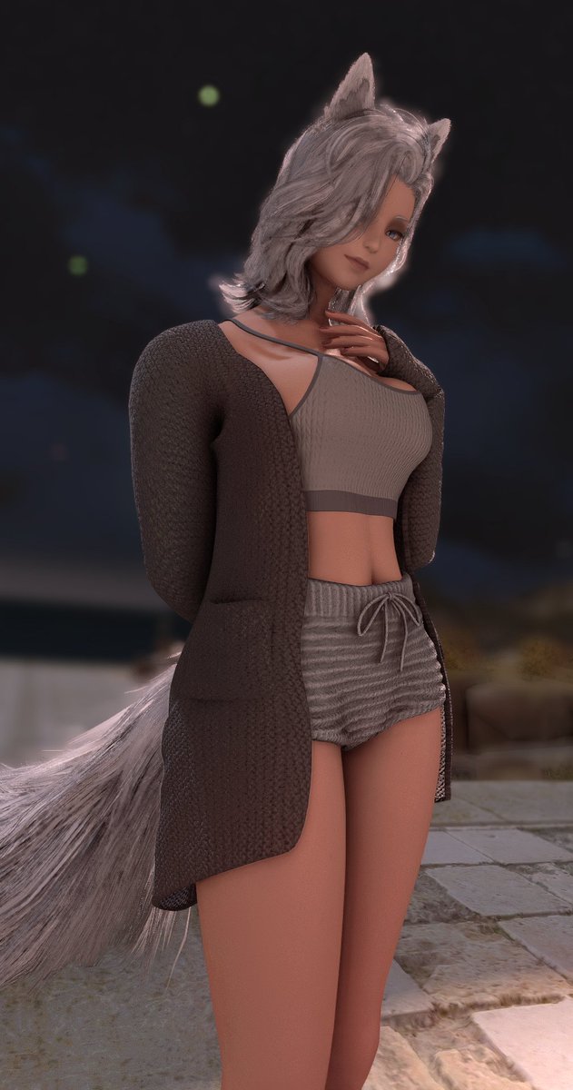 EllieXIV tweet media