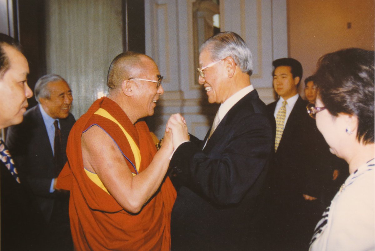 圖伯特之頁 tweet media