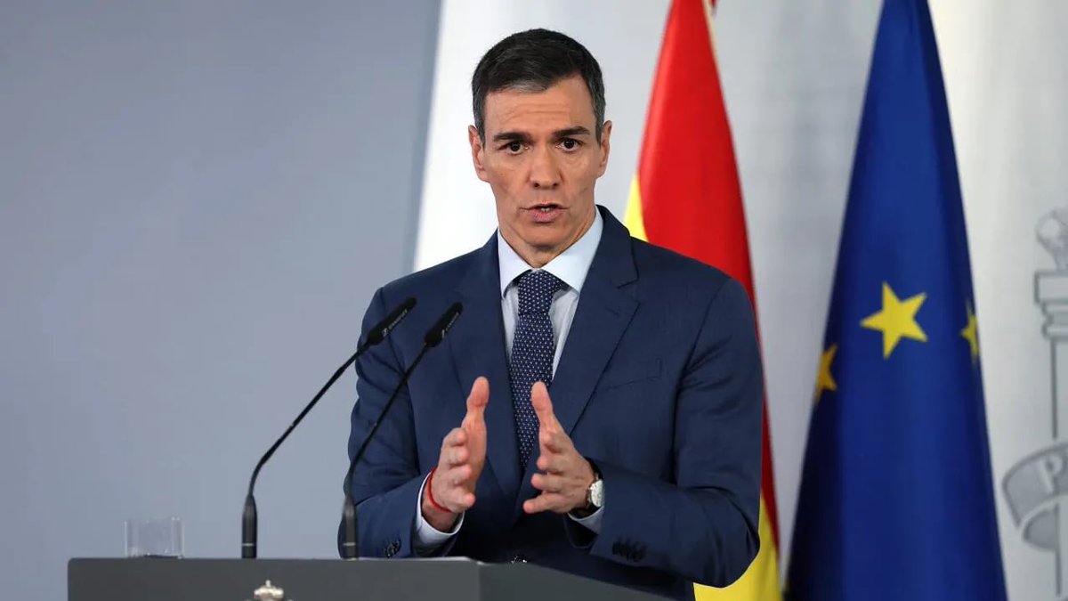 Chadimir Poutine 👨 🐻 🐷 tweet media