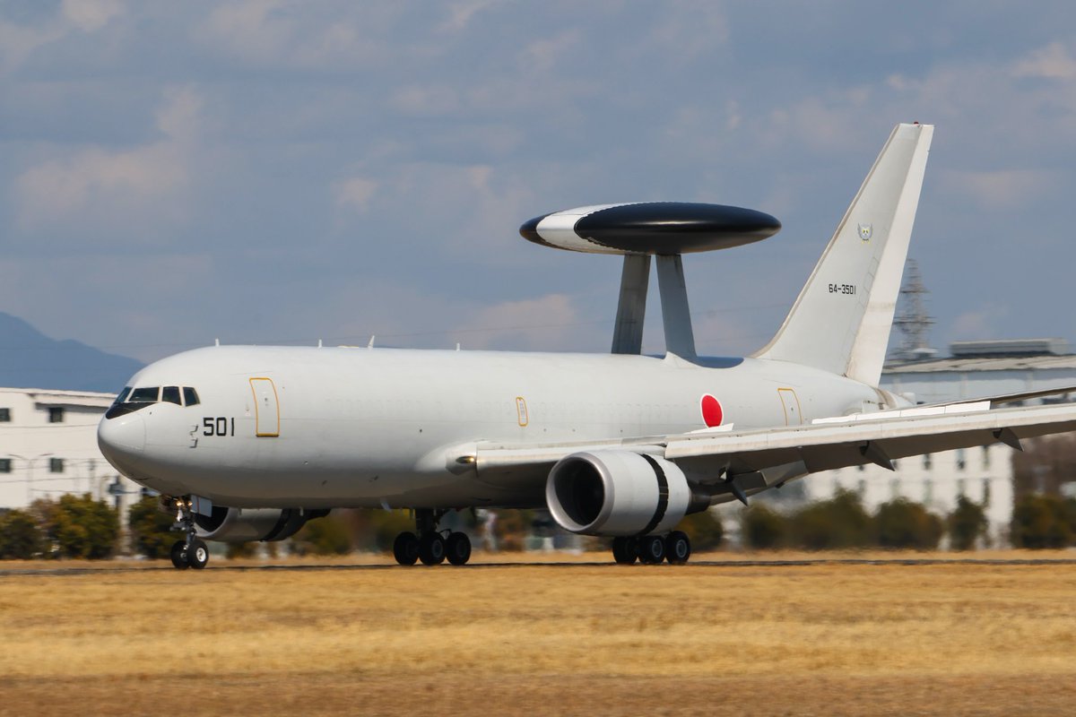 しまかぜ tweet media