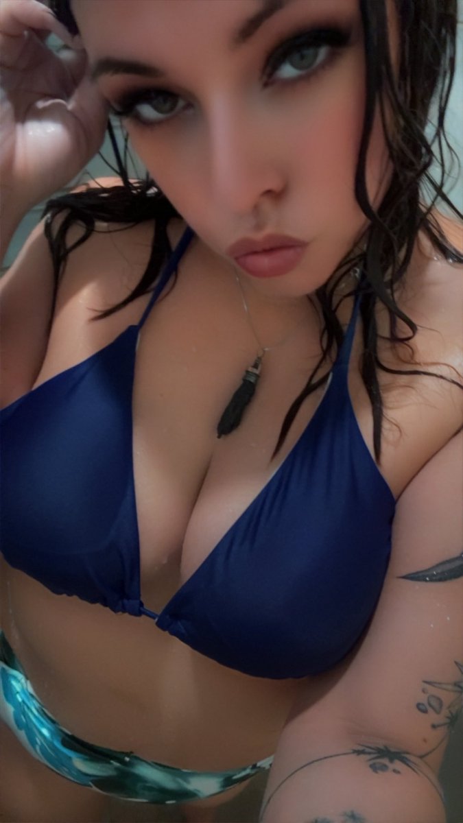 OneCosmicWonder tweet media