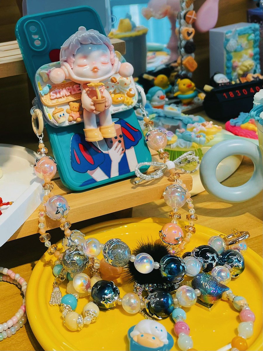 lisa marie earle tweet media