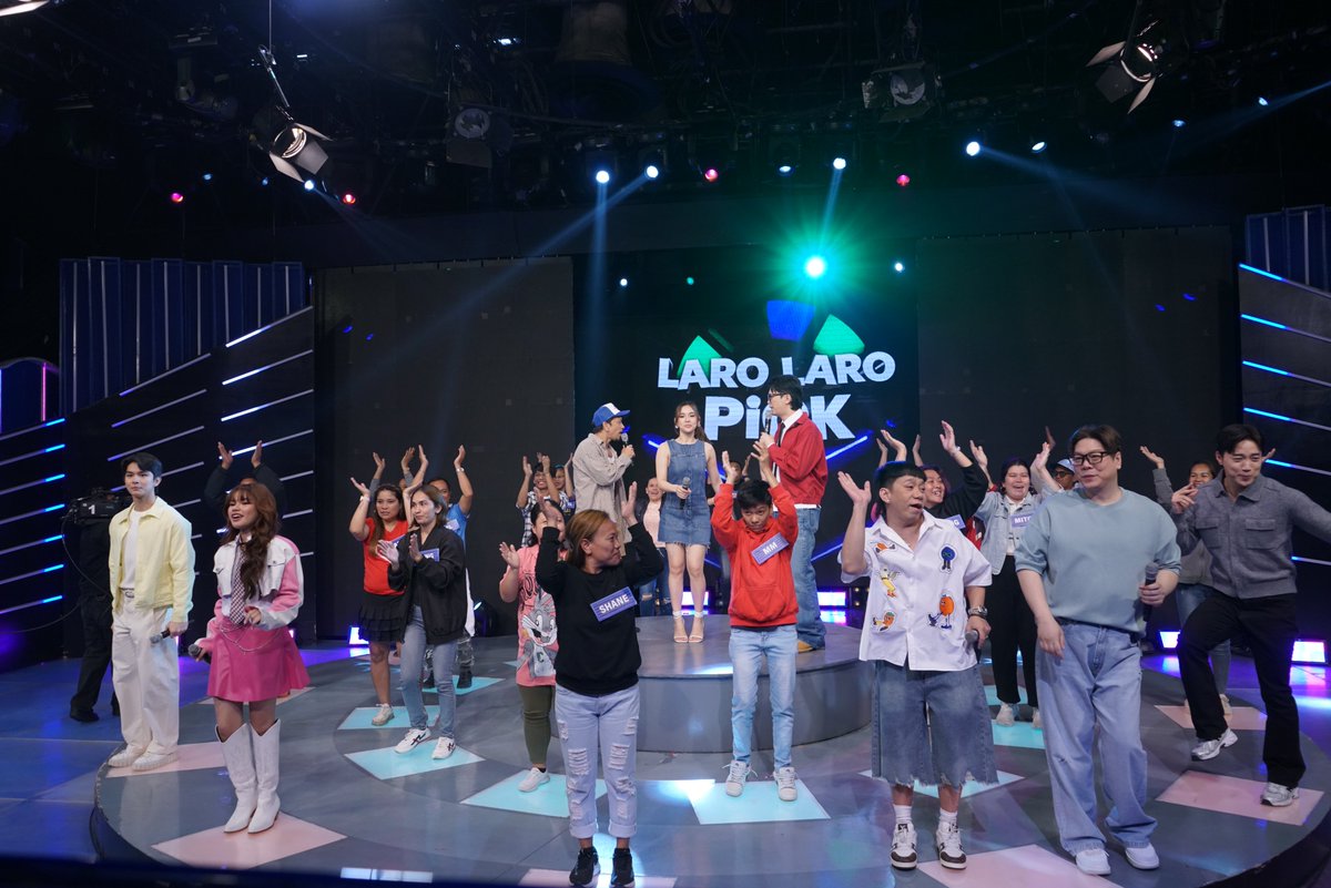 It's Showtime tweet media