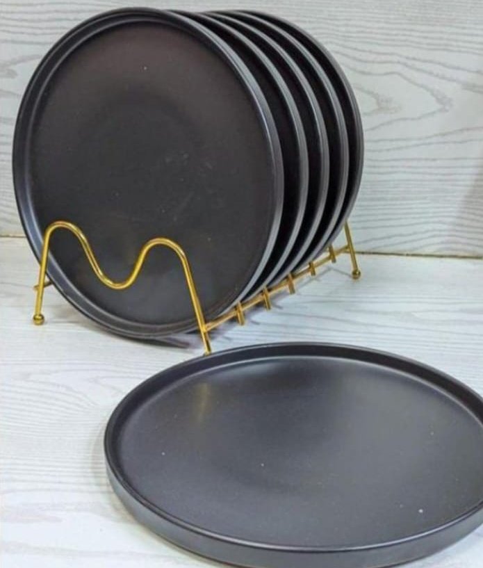 AtienoFrancie tweet media