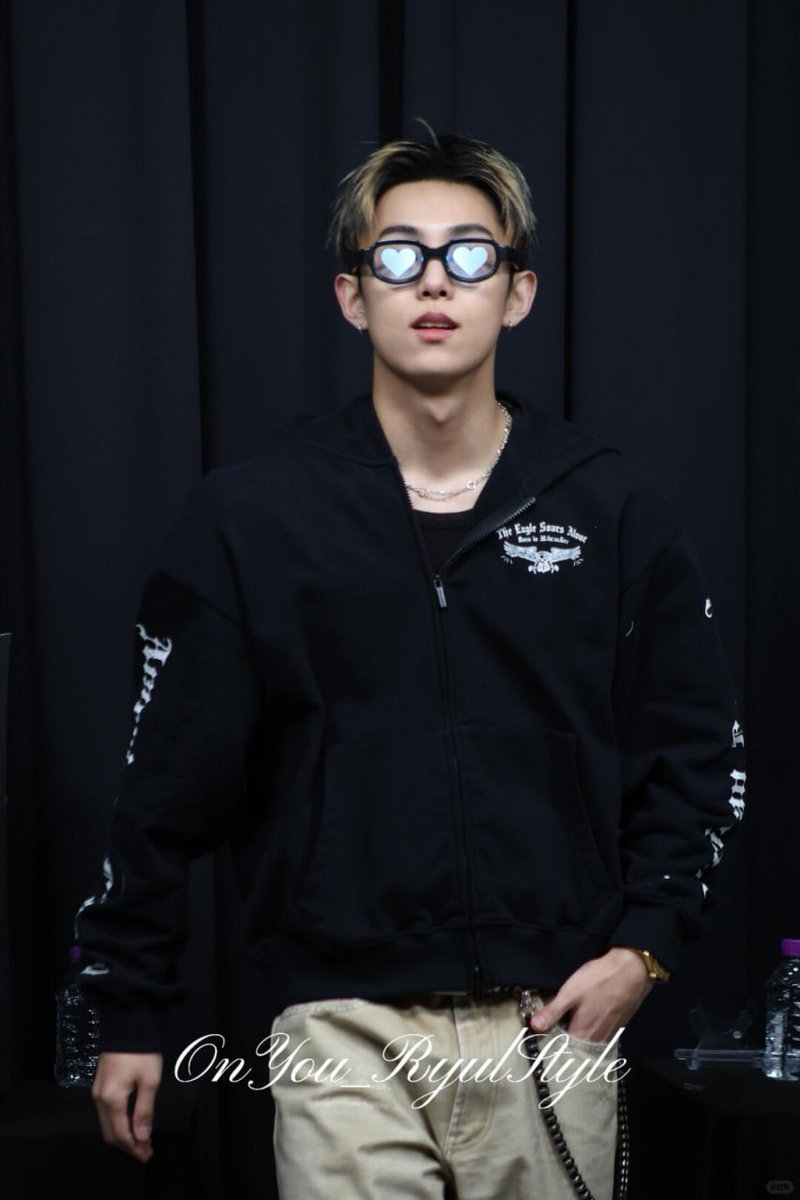 acervo Ryul✮ | FOR US tweet media