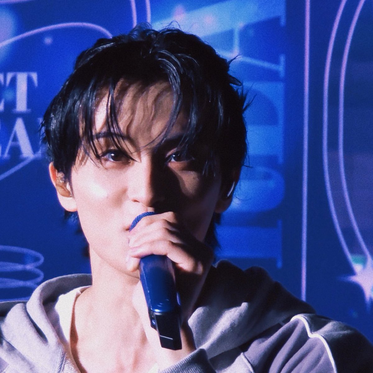 카멜리아 tweet media