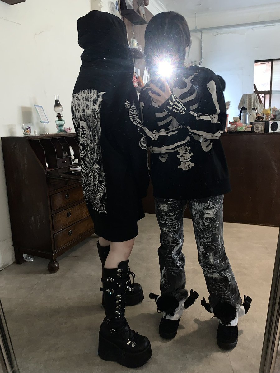 🏴‍☠️g tweet media