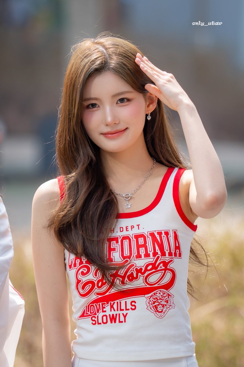 only_star tweet media