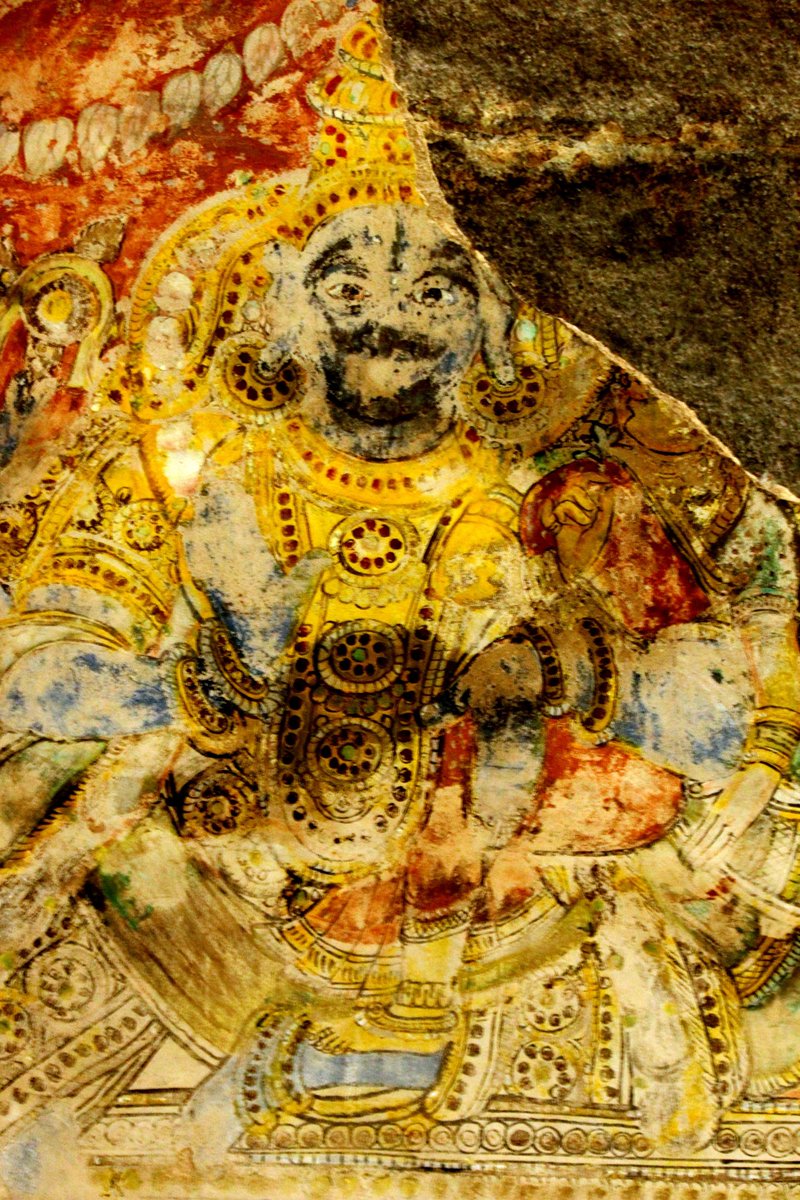 swamin400's tweet image. Kuruchi ,Thirupanandal : The Dying Maratha Murals   Tried my best to save these vanishing Maratha Murals from 9 plus years but.  Temple is becoming a mini forest &amp;amp; closed most of the times   Seepage is slowly killing the murals  

Hoping this #Ramanavami will bring some good news