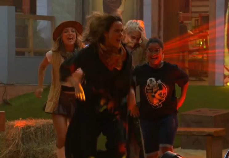 carol oliva 🚩 tweet media