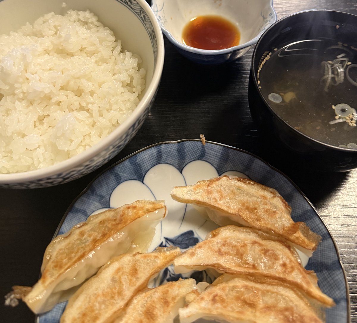西小山の宝舞さんの
和餃子を賄いで食べています
美味し🤗
新宿伊勢丹の催事は火曜まで
西荻窪北口にも店舗があります