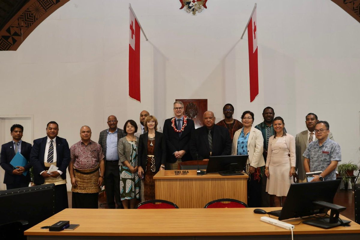 UN Fiji, Solomon Islands, Tonga, Tuvalu & Vanuatu tweet media