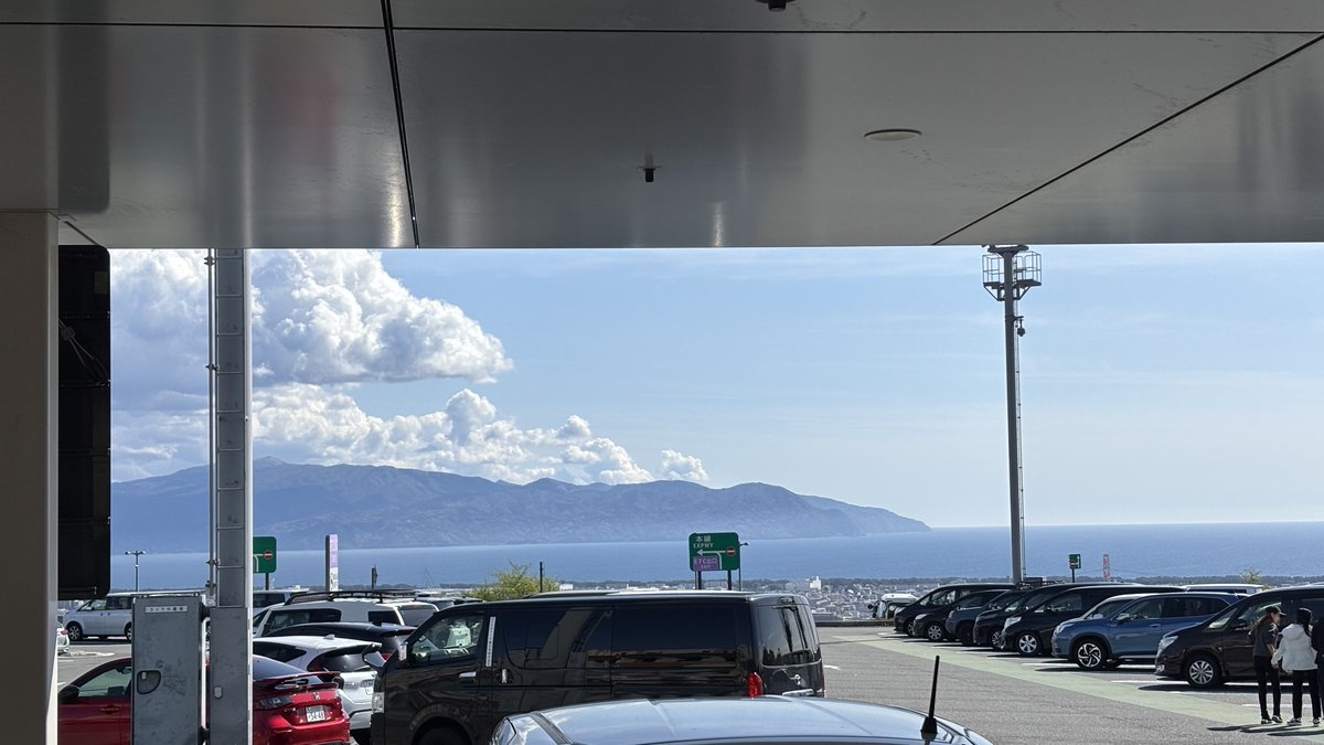 ゆぅたろす tweet media