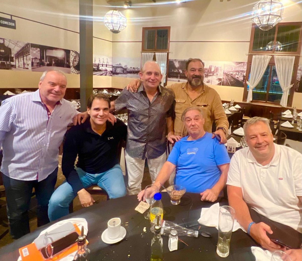 MAGO SIN DIENTES tweet media