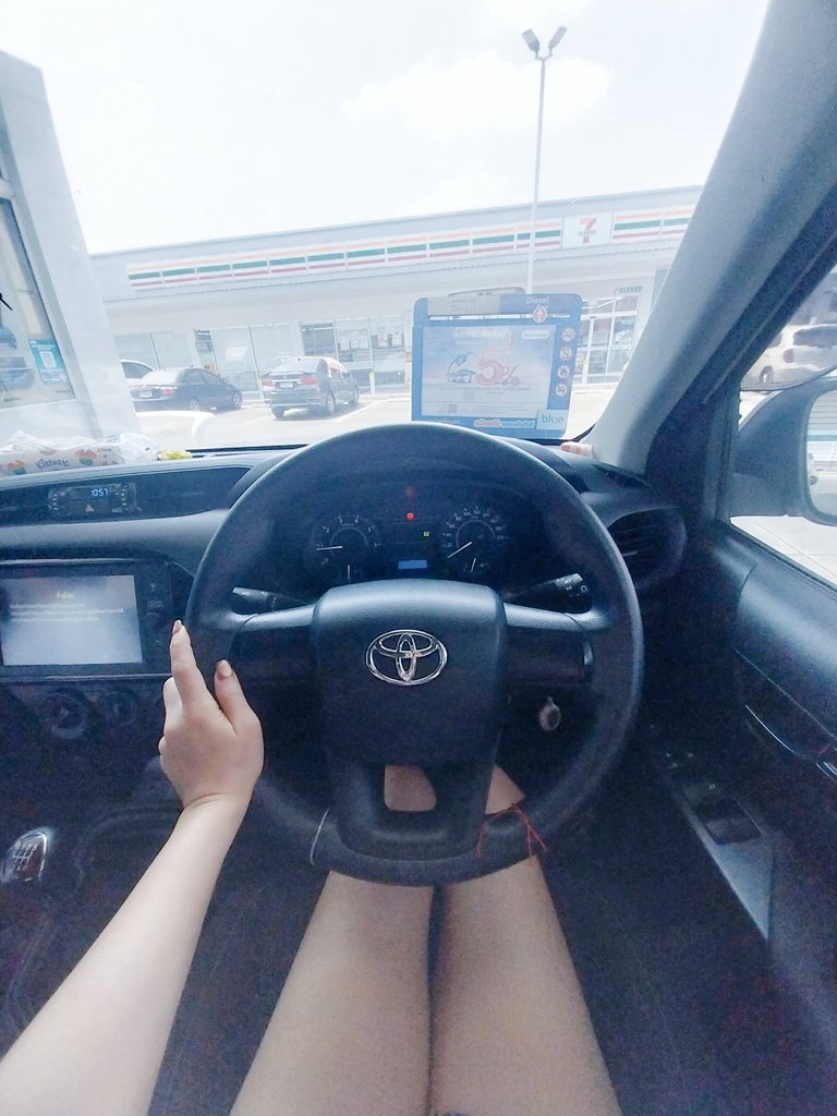 ป้าแก่ๆคนนึ่ง tweet media