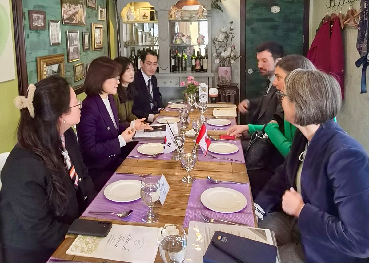 Canada en Corée tweet media