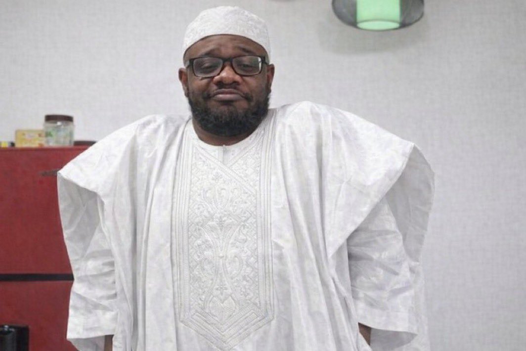 𝑴𝒂𝒍𝒆𝒆𝒌™ tweet media