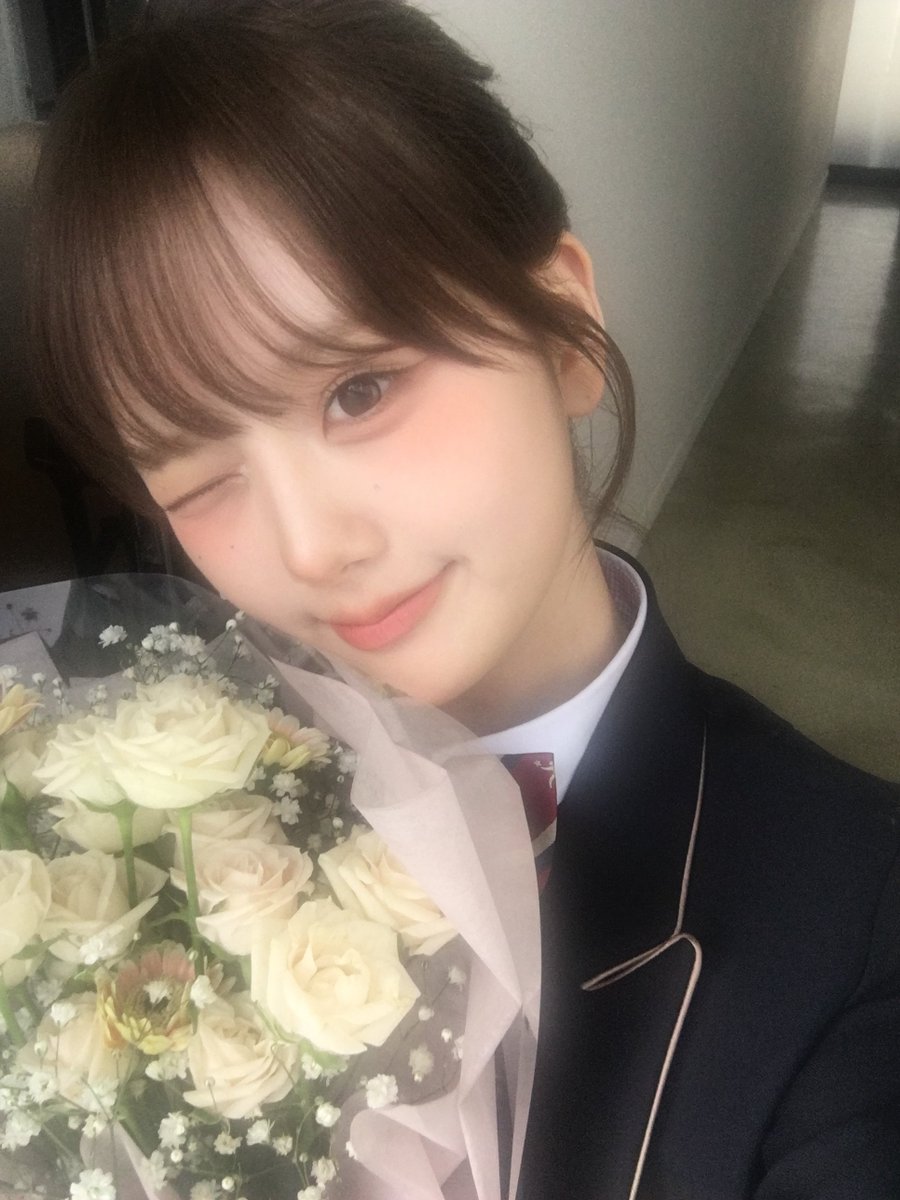 tripleS official tweet media