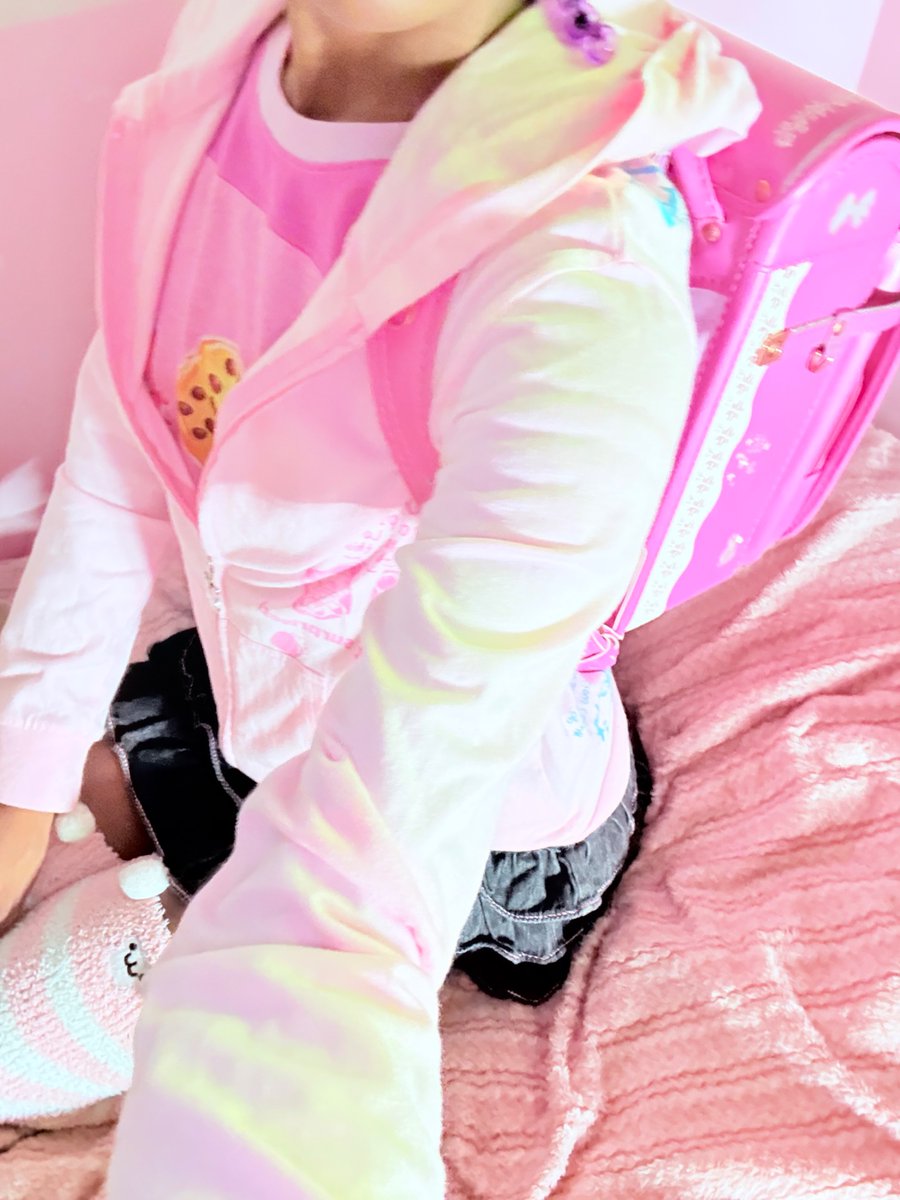 🍭👑 ᴘʀɴᴄꜱꜱ ʟᴀʟᴀ 🖍️🏳️‍⚧️⋆˚꩜｡ tweet media