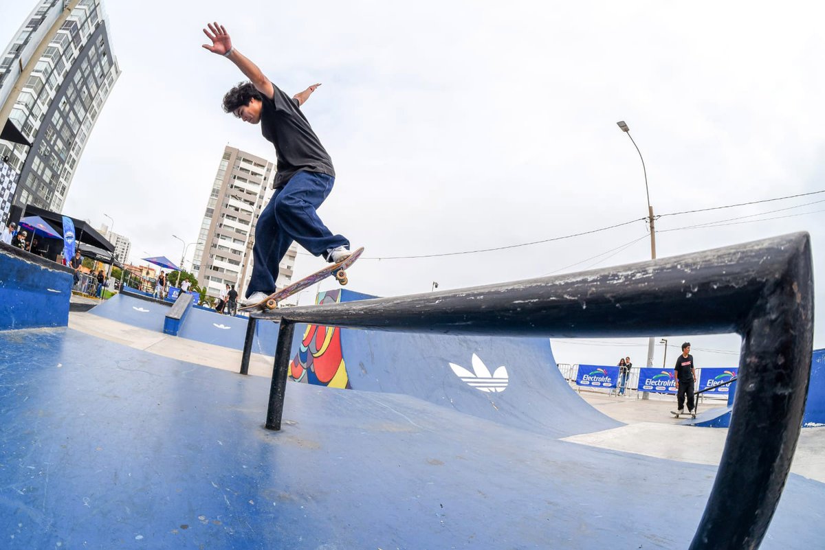 🛹🤙🏽🏆Darán cátedra en skates
Alumnos en edad escolar tendrán una prueba de fuego en el 1er Campeonato Interescolar de Skates, este sábado 28, en San Miguel
🗞️Leer 👉🏽tinyurl.com/bdctvavb
📸Fotos Difusión