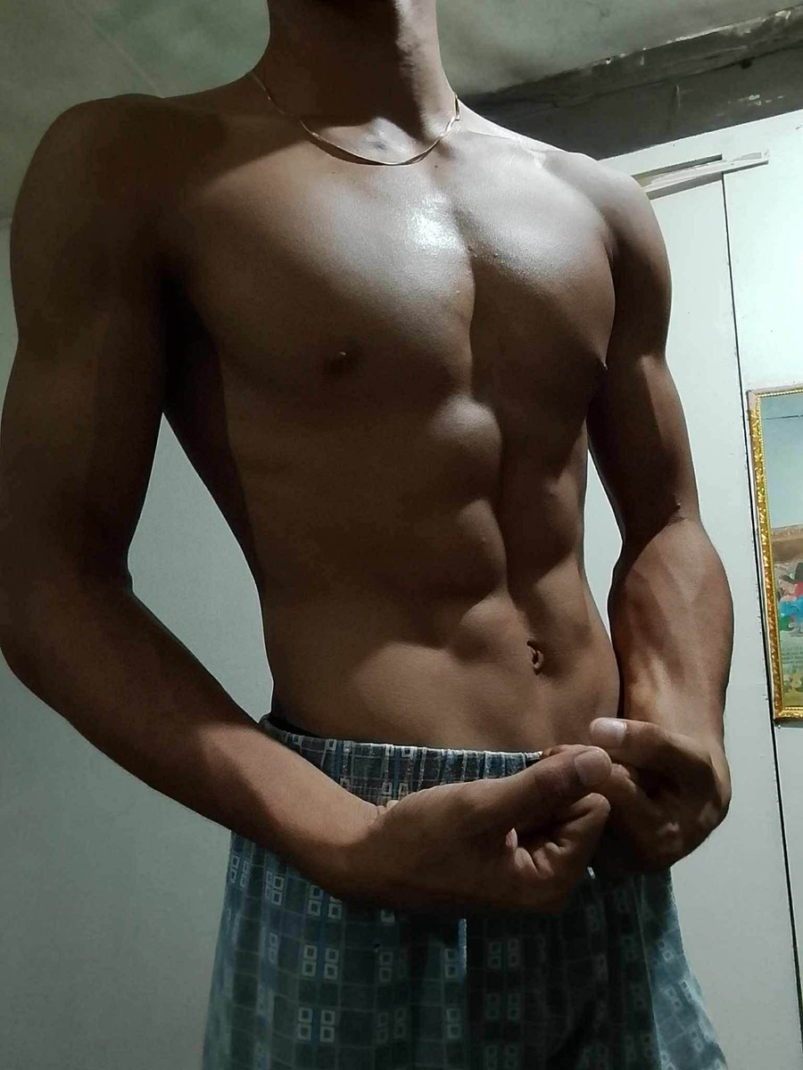 _caiiroe tweet media