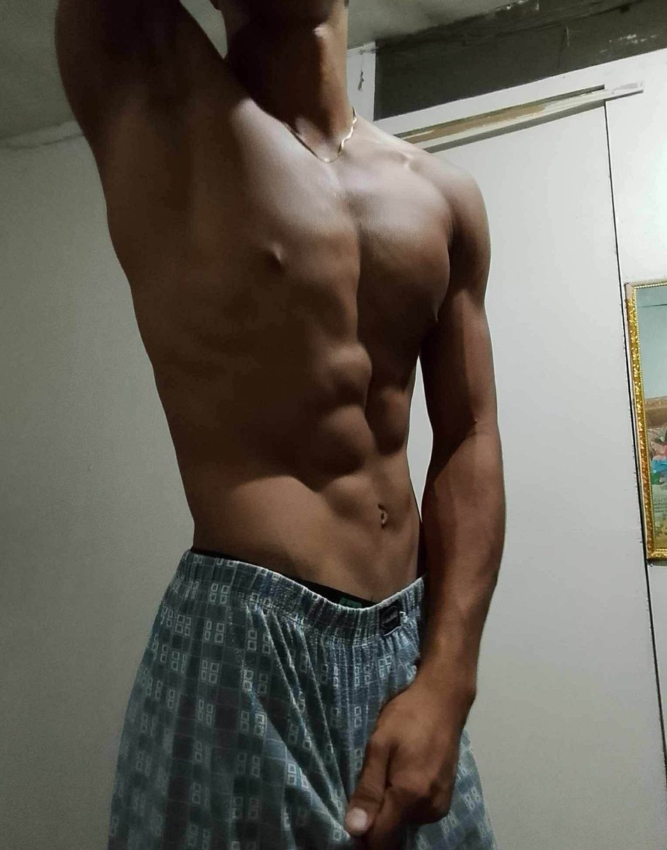 _caiiroe tweet media