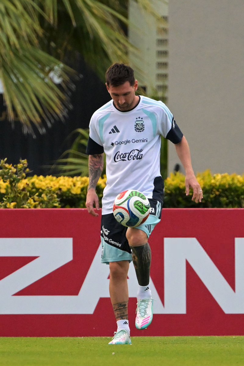 Mundo Messi tweet media