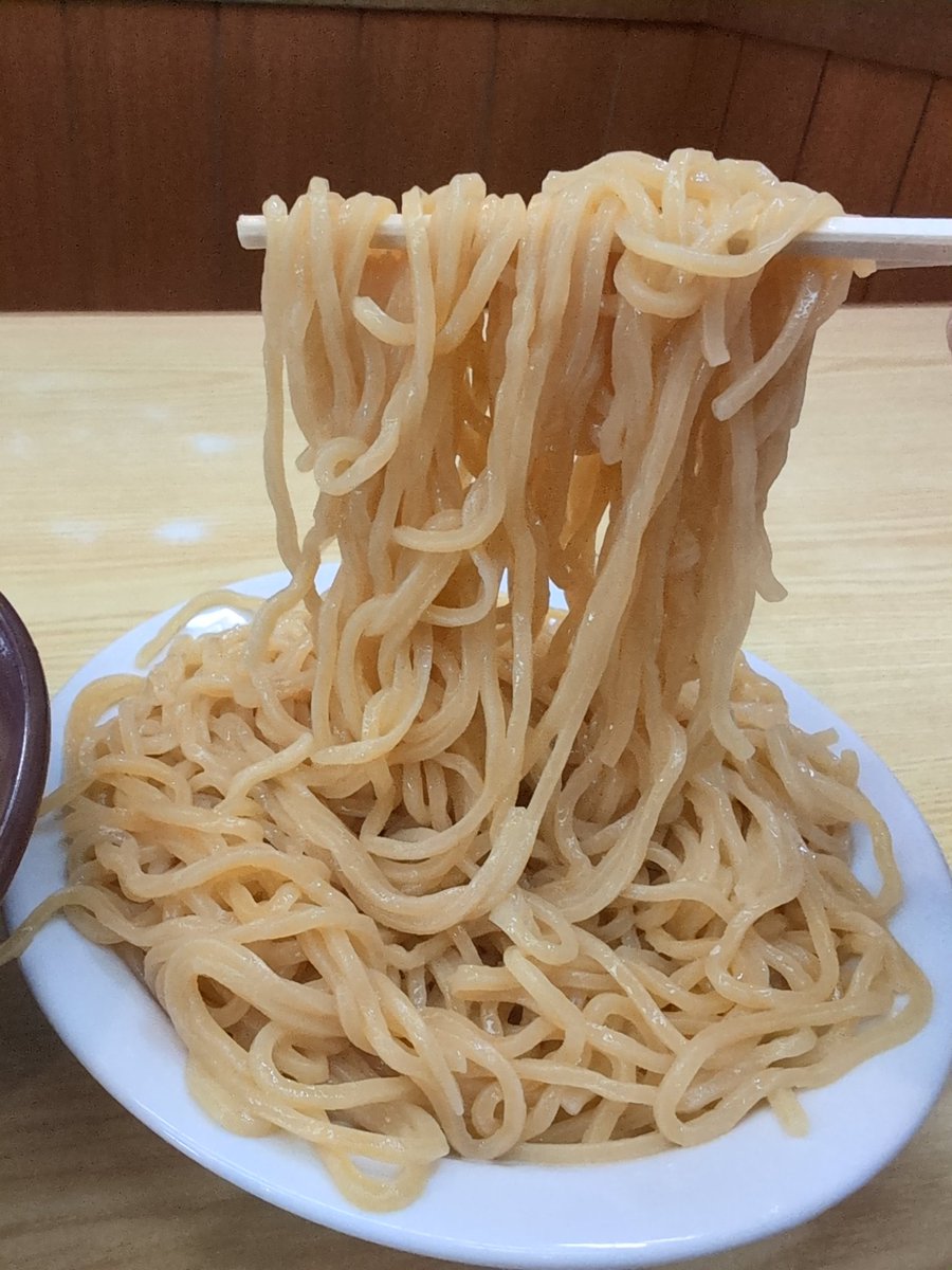 けんけん tweet media