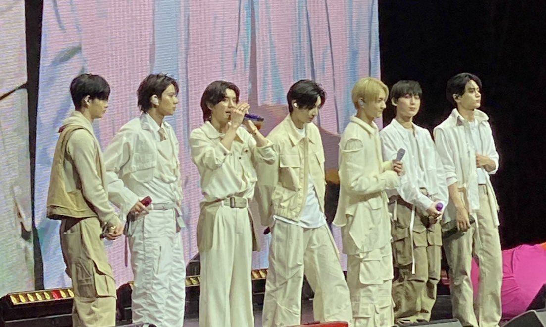 ishi ✮ tweet media