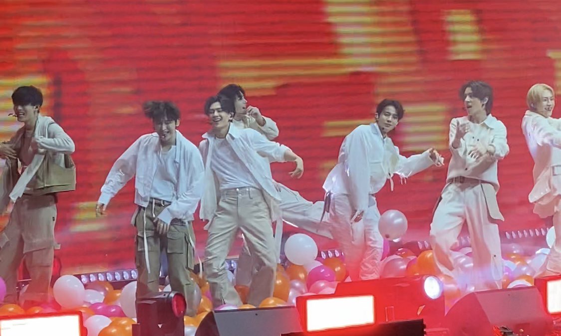 ishi ✮ tweet media