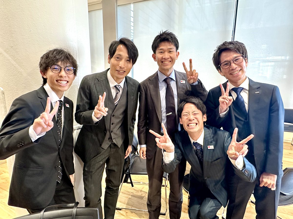 mgc42195's tweet photo. ✩｡:*•.¸✩¸.•*˚｡✩｡˚*•.¸✩¸.•*˚｡✩
#MGCシリーズ 2025ｰ26アワード
#アジア大会 マラソン日本代表選手記者会見
✩｡:*•.¸✩¸.•*˚｡✩｡˚*•.¸✩¸.•*˚｡✩

アワード前の選手の皆さん。

いつもとは違う出で立ちで
リラックスした表情✨

アワードの模様はライブ配信でご覧ください🙌
⚡��イブ配信⇒https://t.co/2o9zUWx2UG

📬応援メッセージ募集中‼️
https://t.co/NEAkPlKqMh
#アジア大会 #MGC #マラソン