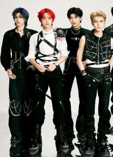 PMme 🐳▫️🌻🌻🌻 tweet media