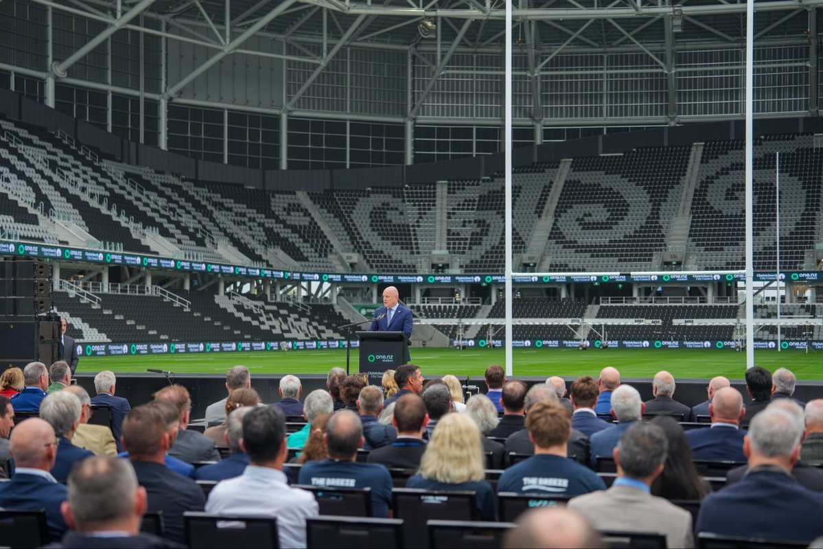 Christopher Luxon tweet media