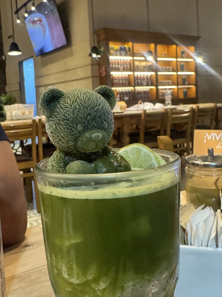 Charlieche 🤠 tweet media