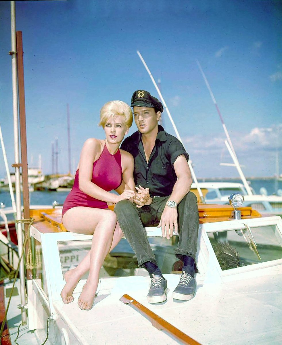 AboutElvisPresley 🎶👑🎶 tweet media