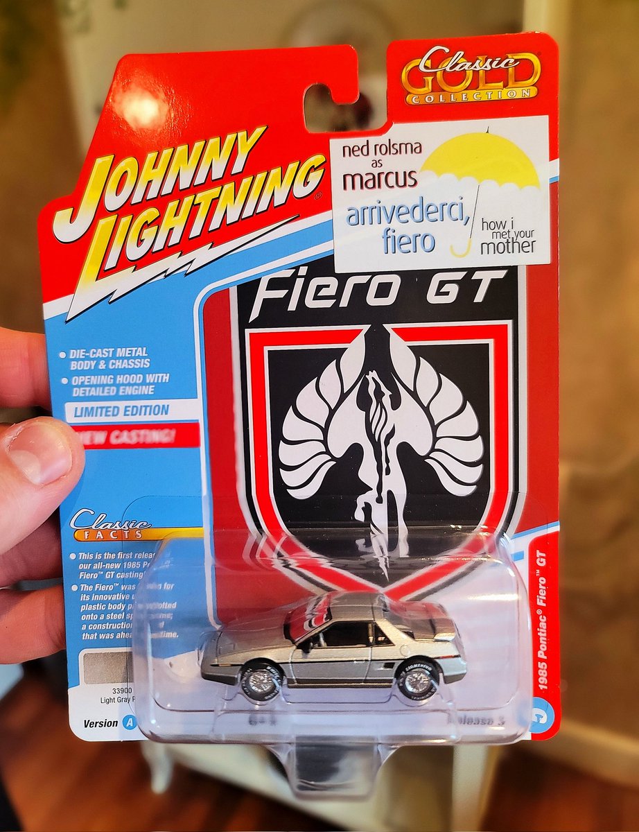 imsevenfeet's tweet photo. Everything's coming up 7's this weekend at @HollywoodPenn... because @imsevenfeet aka "Marcus Eriksen" from @OfficialHIMYM is at Hollywood Comic Con at Penn National Race Course Fri./Sat. 03/27-28! Come get an official "Hertz Donut" or a signed Johnny Lightning Fiero! 💪🍩👊💥🎰 https://t.co/1DkqKpiWM0