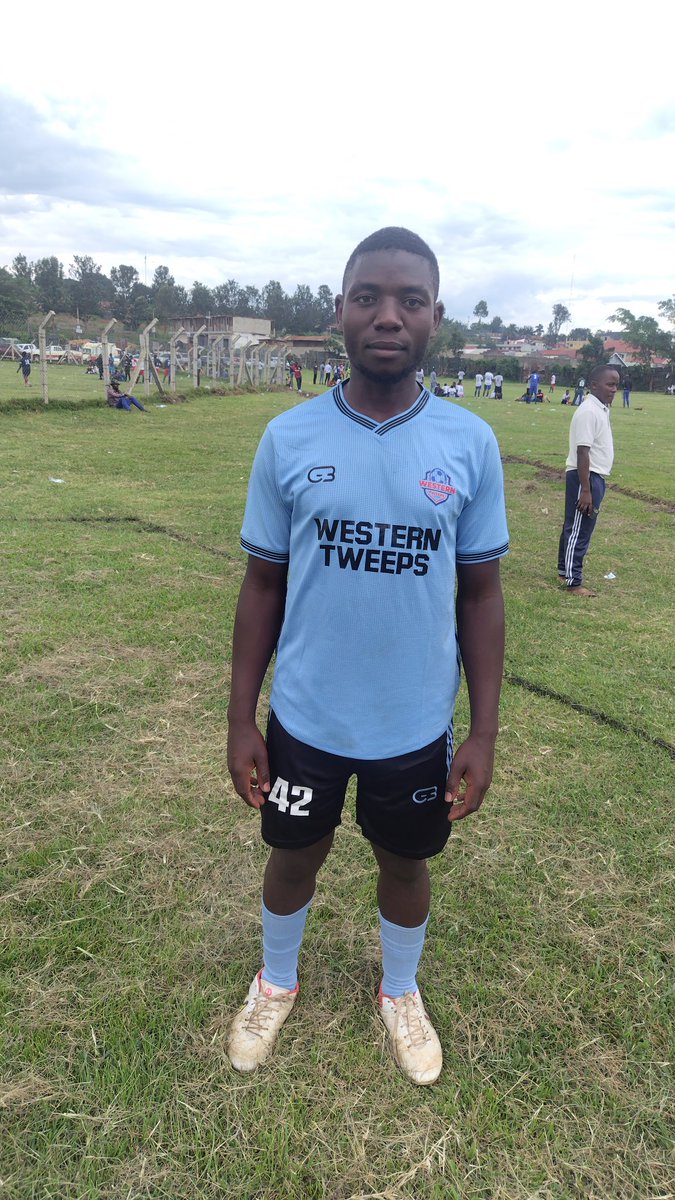 AKANYIJUKA HILLARY tweet media