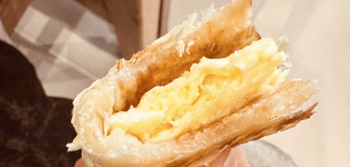 تأملات في الجوار tweet media